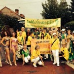 Calidoscopio and Solar School of Samba lead the parade